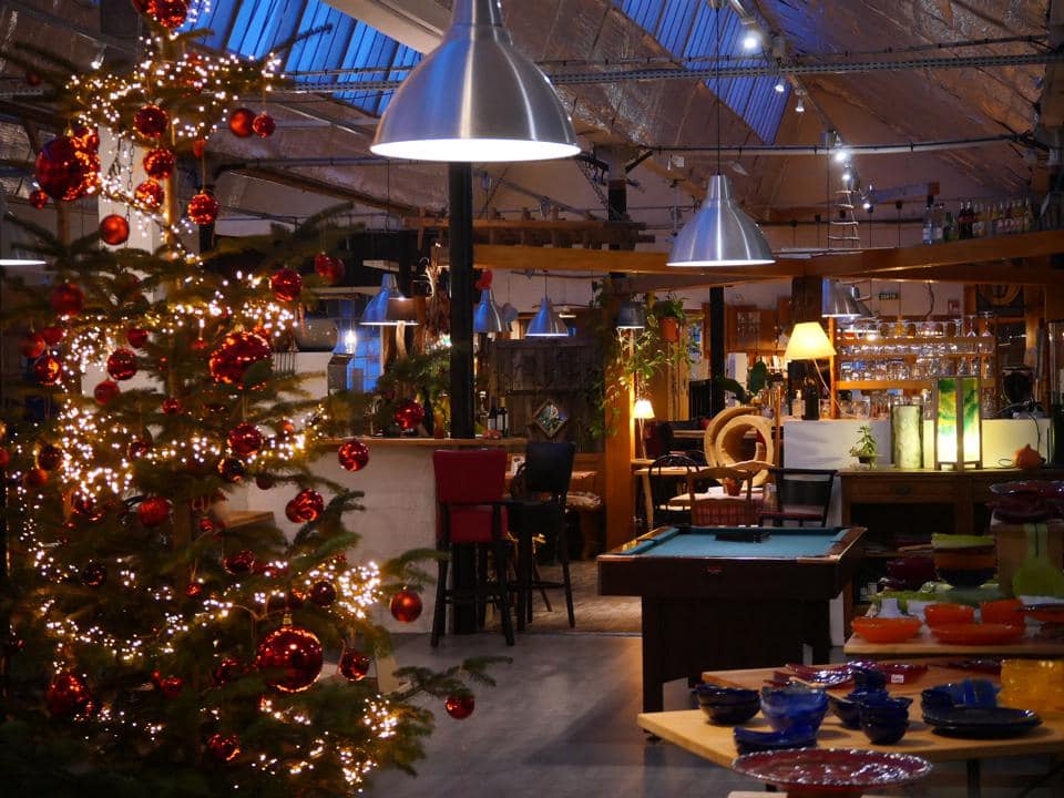 La Vallée de la Bruche en Hiver 80 P 4174 F215004391 animation de noel des enfant chez ehret creation ranrupt